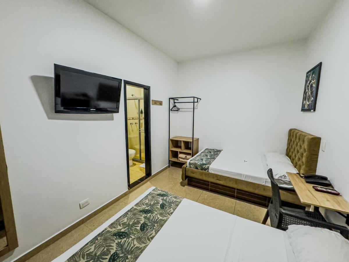Hotel Central Plaza Medellin Itagüí Dış mekan fotoğraf